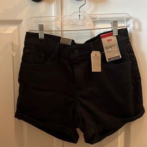 Mid length levi shorts